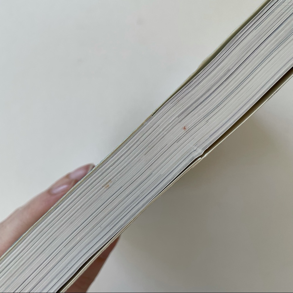 “Project Runway" Large Ex-Lib Paperback Book - Picture 6 of 16